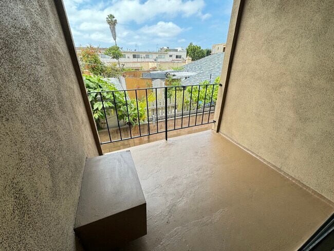 Foto del edificio - 2614 S Garth Ave
