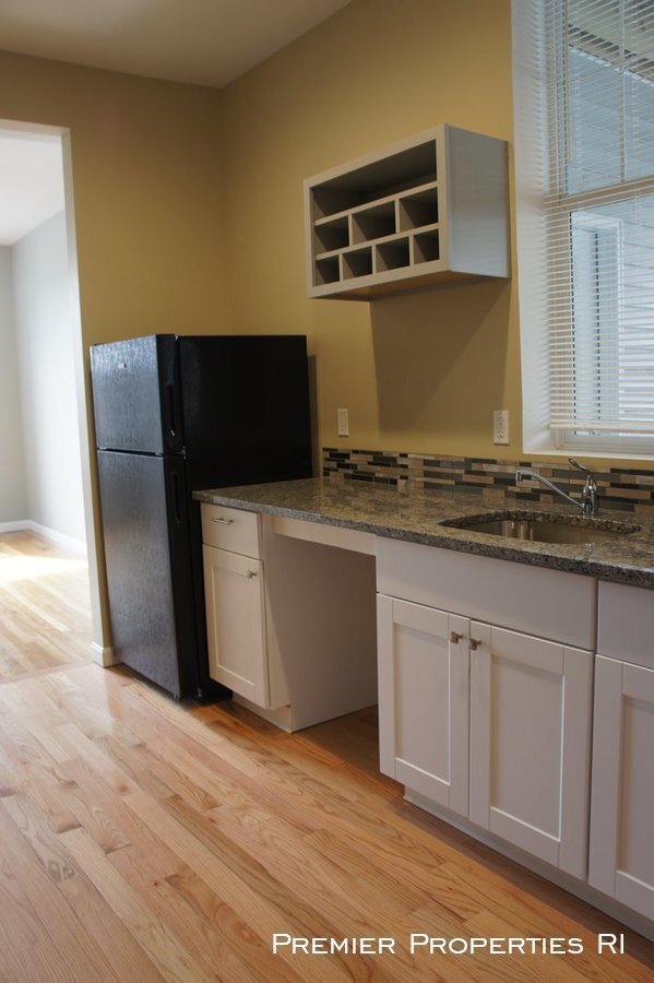 Building Photo - Luxury Studio Apartment in Woonsocket