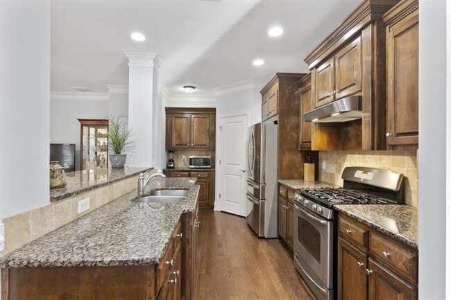 Building Photo - 5840 Vista Brook Dr