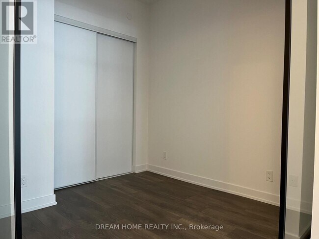 Photo du bâtiment - 108 Peter St