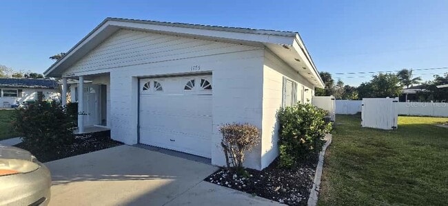 Building Photo - 1775 Loralin Dr