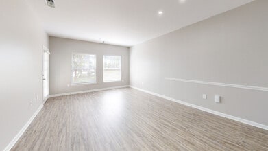 Interior Photo - Bradlee Danvers