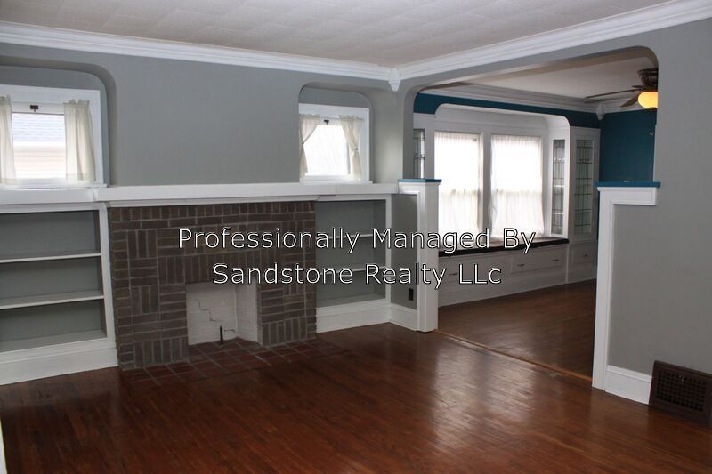 2 Bedroom Duplex in the Kamms Corner area House for Rent in Cleveland