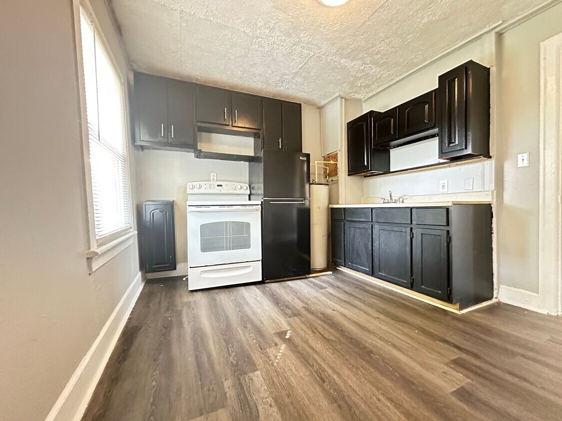 Foto principal - 706 Jackson St