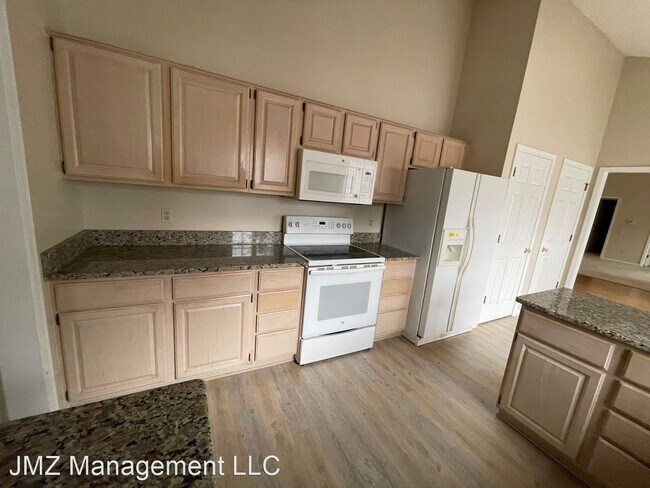 Foto del edificio - 3 br, 2 bath House - 889 Neff Road Unit#2