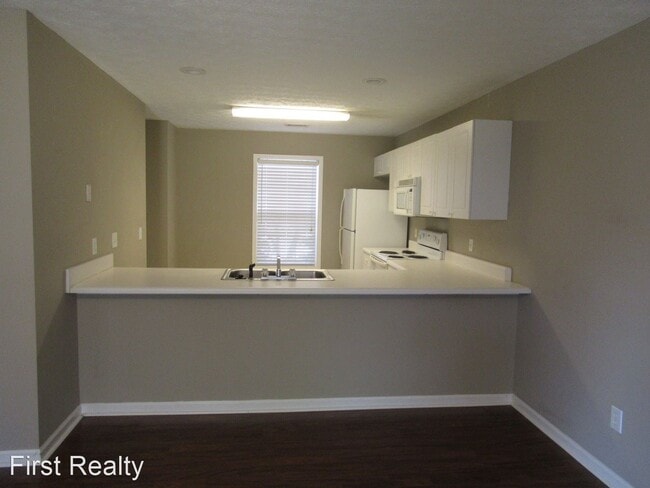 Building Photo - 3 br, 3.5 bath House - 1477 N. Donahue, #1708