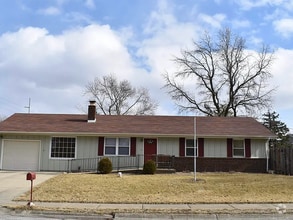 Building Photo - 100 Bristol Ct
