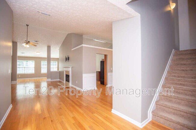 Foto del edificio - 6 Woodmere Ct