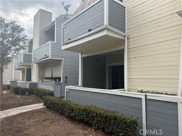 Building Photo - 777 S Citrus Ave