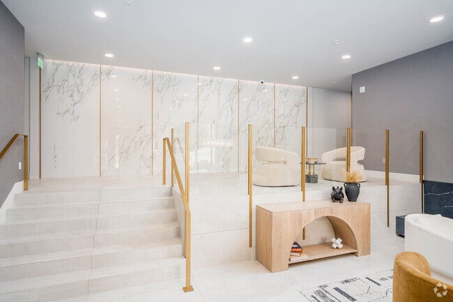 Lobby Photo - 51 France