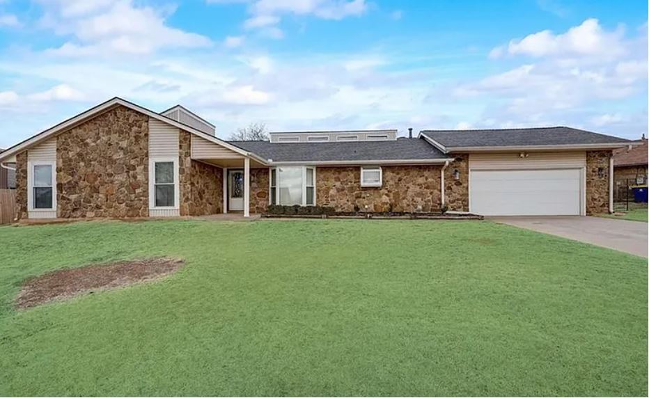 Foto principal - 14625 NE 6th St