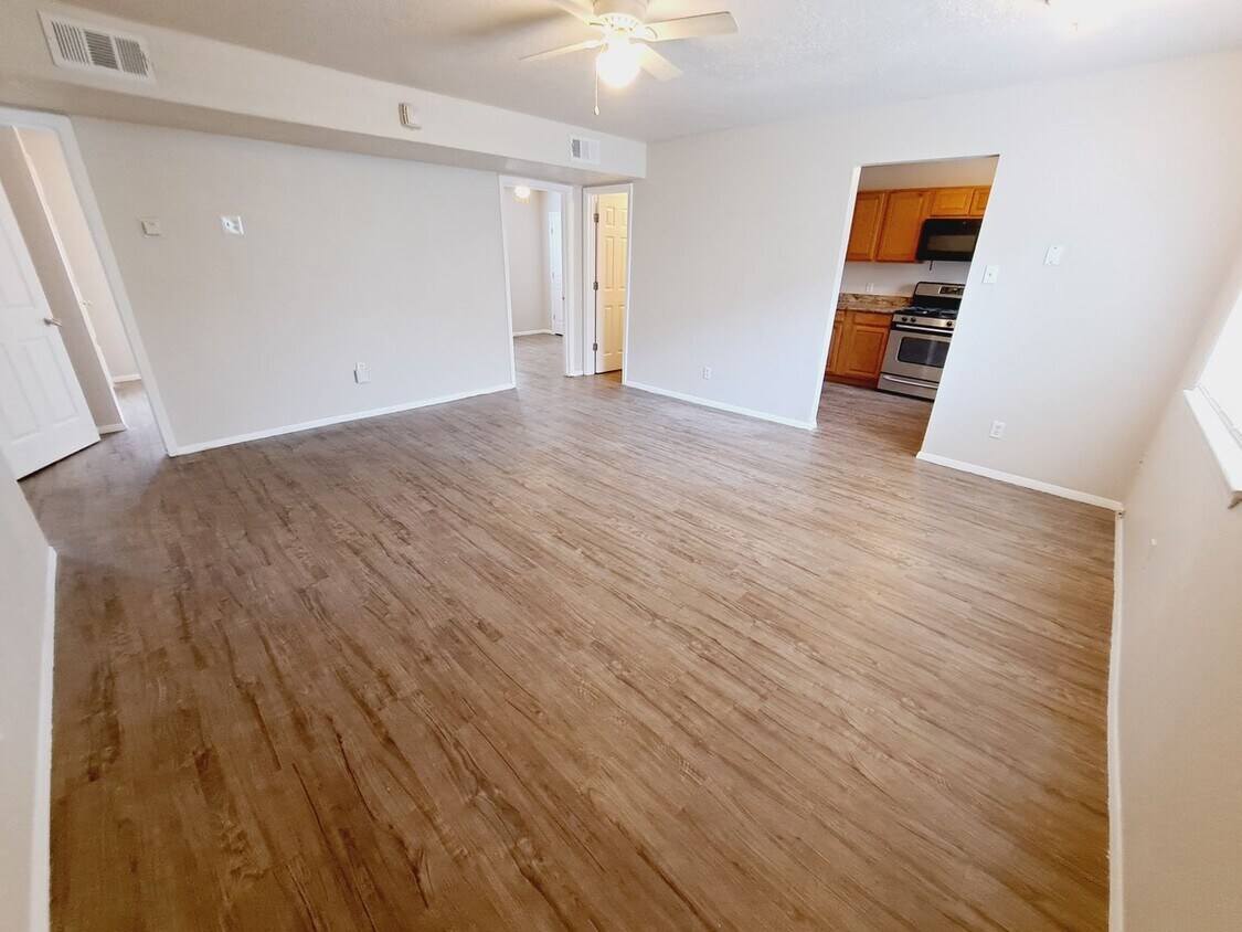 Foto principal - 1506 John St