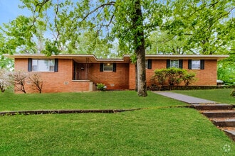 Building Photo - 1600 Grove Hill Rd