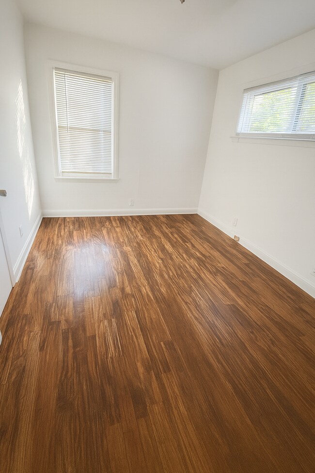 Foto del edificio - 2251 Melton Ave