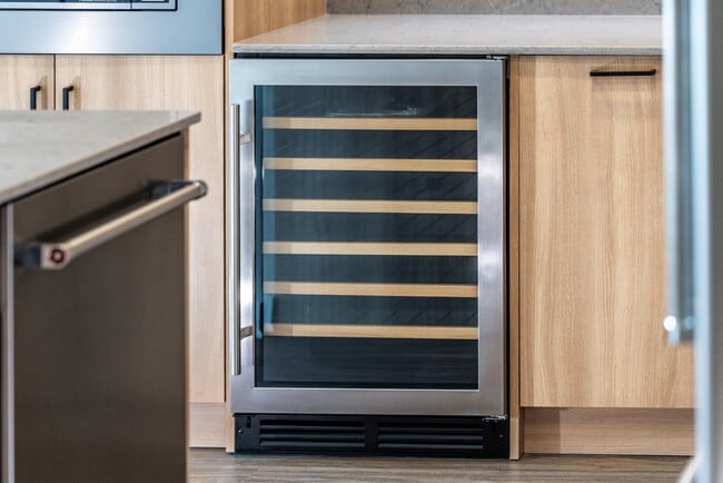 Signature Collection kitchen with wine fridge - Avalon Parsippany