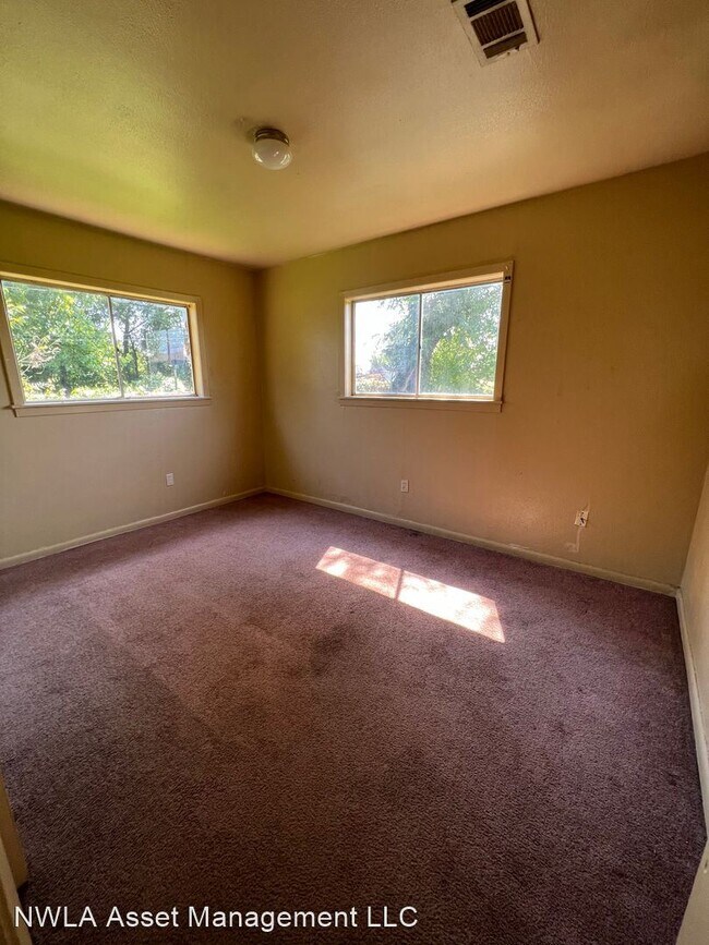 Foto del edificio - 3 br, 1 bath House - 1011 Norris St