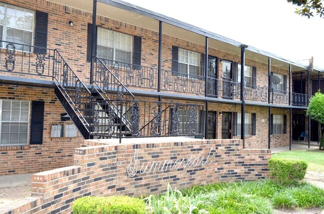 Interior Photo - Summereast Apartments