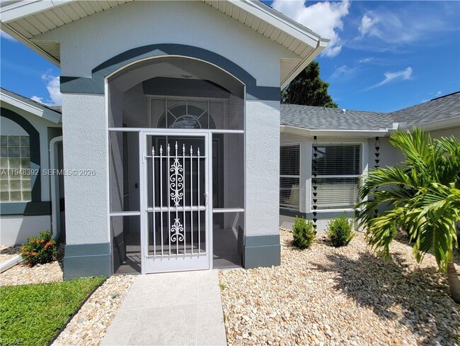 Building Photo - 237 SW 47th St
