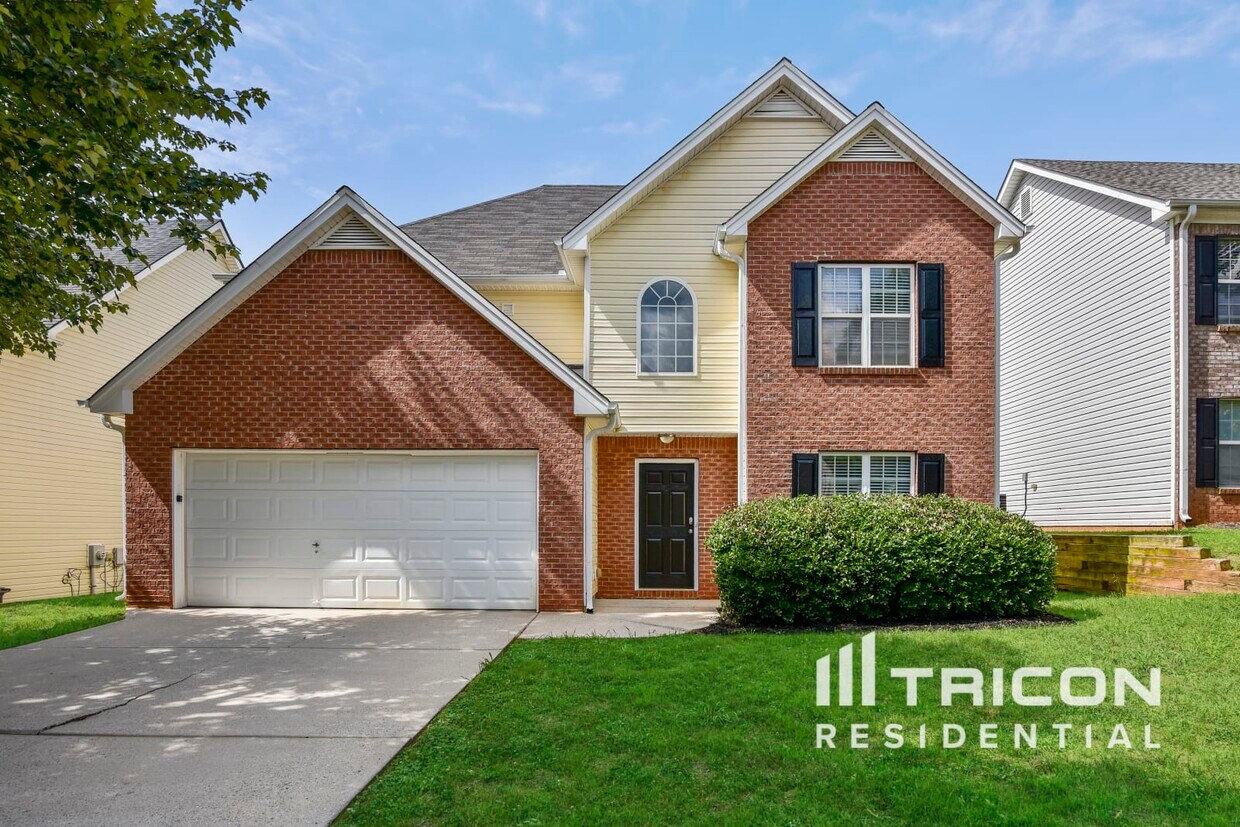 Foto principal - 305 Sarasota Lane Locust Grove GA