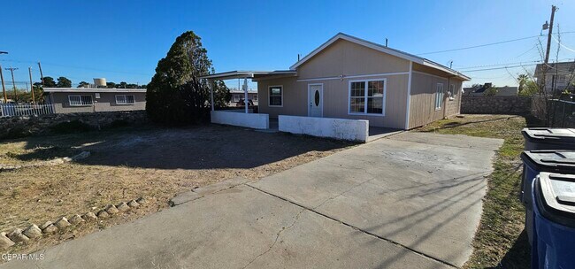 Foto del edificio - 8828 Kenneth St