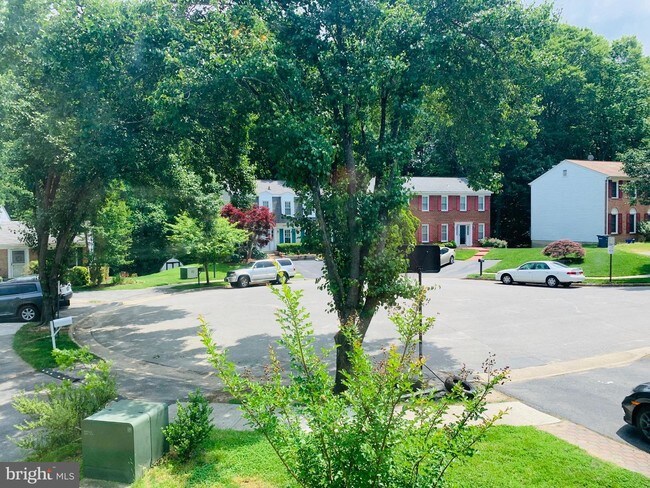 Building Photo - 7704 Newington Forest Ave
