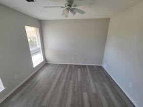 Building Photo - 9914 Towne Brook Ln