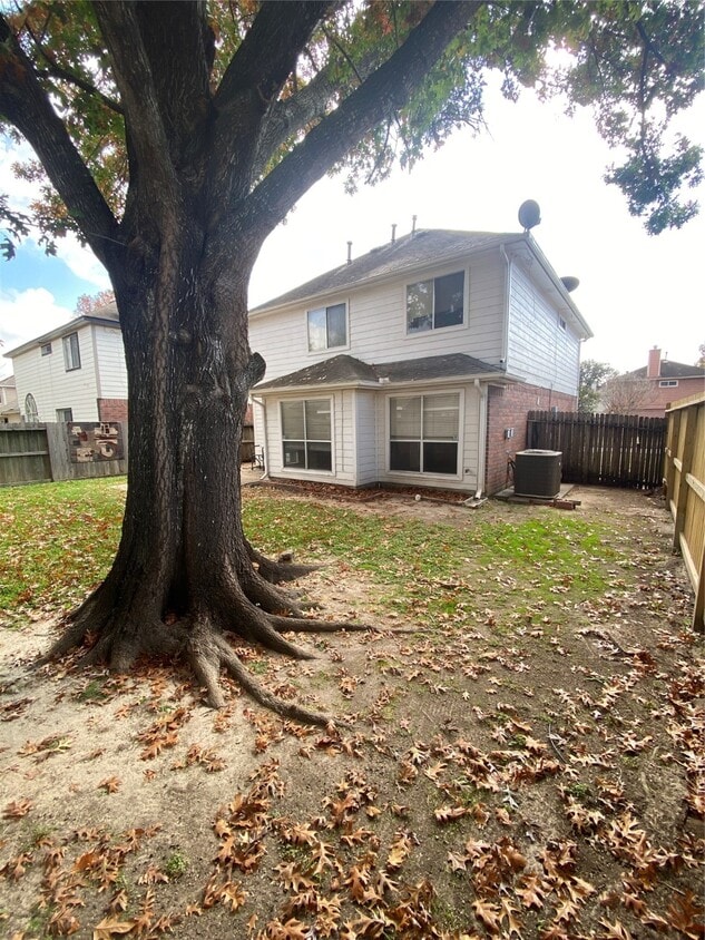 Foto del edificio - 3638 Red Fir Dr