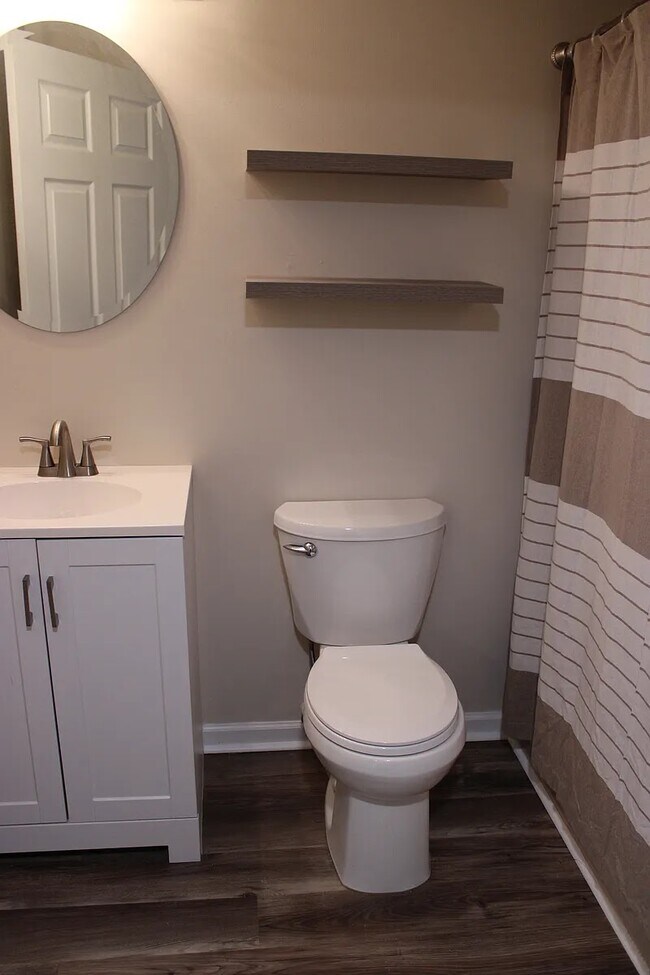 Foto del edificio - 7 White Birch Dr