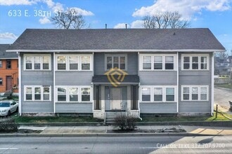 Building Photo - 633 E 38th St