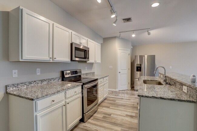 Foto del edificio - 3111 SW 14th Ct