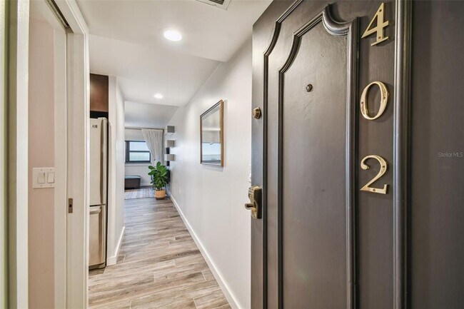 Foto del edificio - 4141 Bayshore Blvd