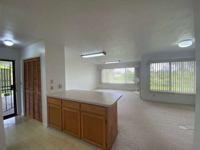 Foto del edificio - 15-1521 26th Ave
