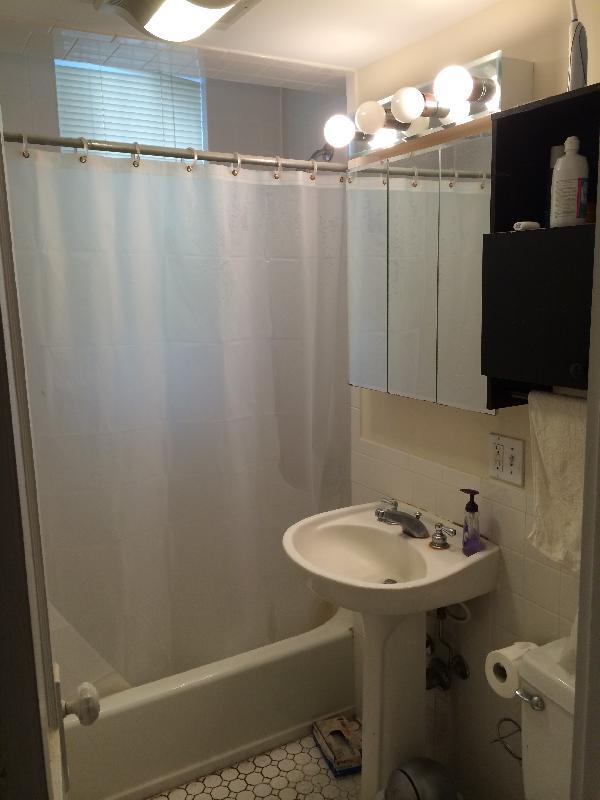 Foto del edificio - 242 S Huntington Ave