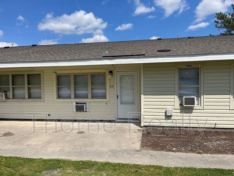 400 E Northern Blvd Unit APT 27, Tarboro, NC 27886 Condo for Rent in Tarboro, NC