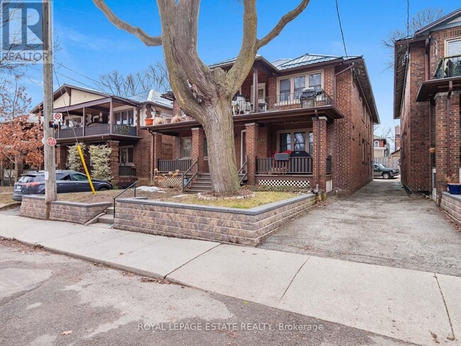 Building Photo - 84 Glen Manor Dr