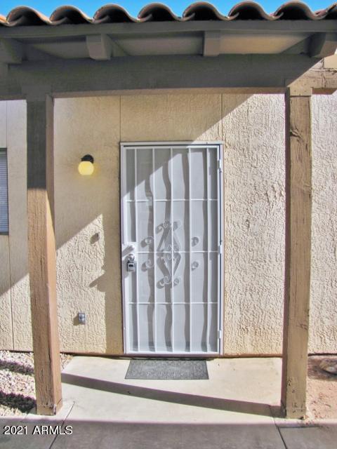 Building Photo - 1124 Plaza Oro Loma