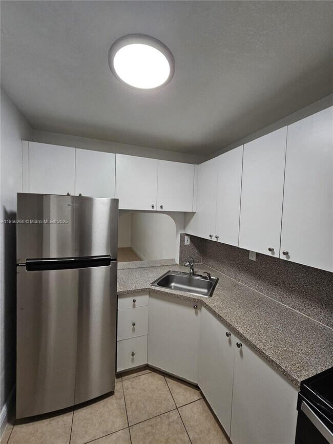 Foto del edificio - 17255 SW 95th Ave