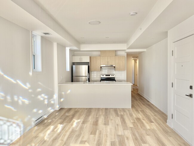 Photo du bâtiment - 2693 Bd Pie-IX