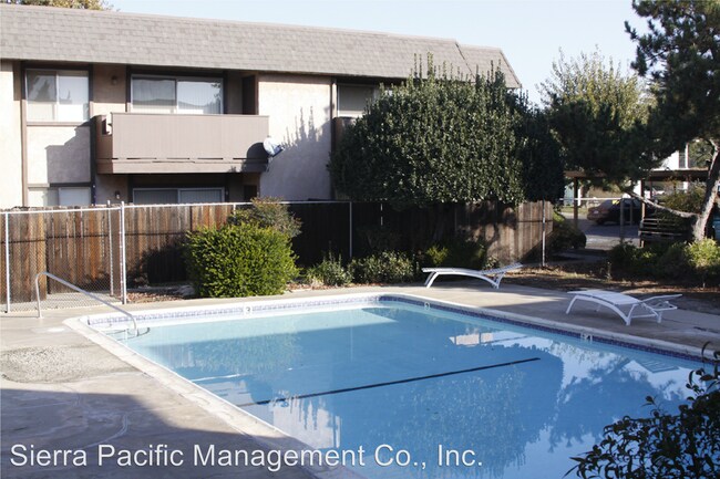 Foto del edificio - 1570-1594 Gray Ave