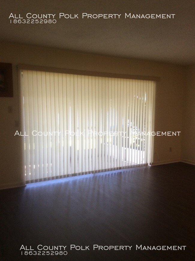 Building Photo - 927 S Buena Vista Dr