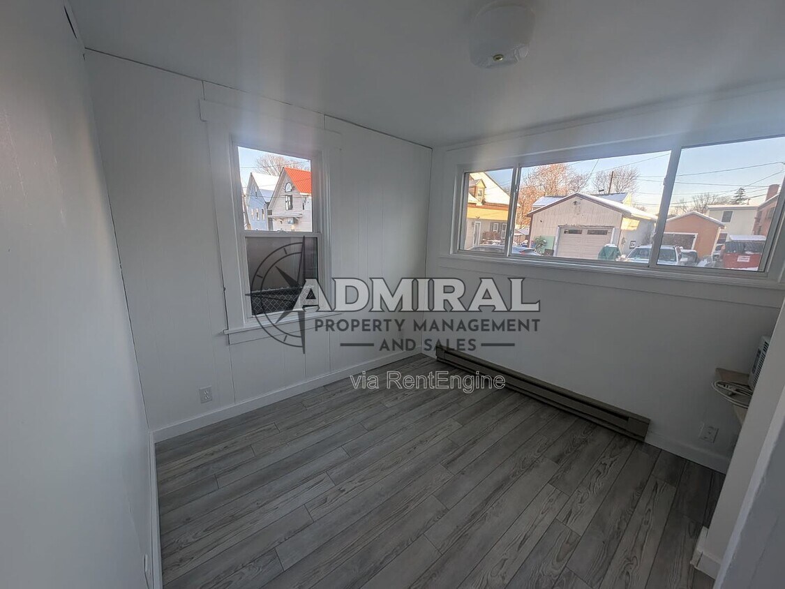 Foto del edificio - 8 Mechanic St