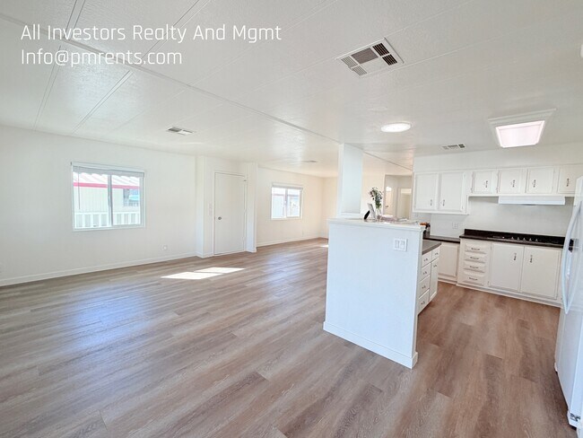 Building Photo - 200 N El Camino Real