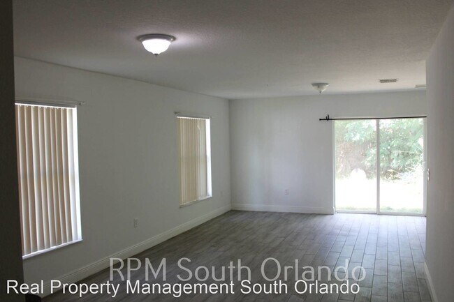 Building Photo - 3 br, 2 bath House - 4919 Steyr St