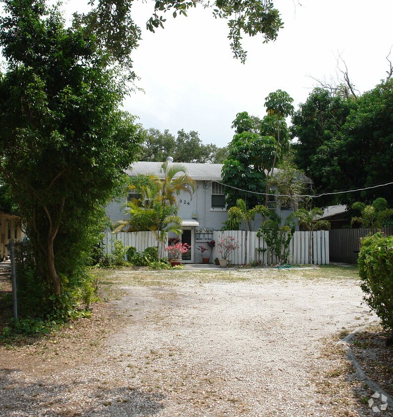 Primary Photo - 924 W Las Olas Blvd