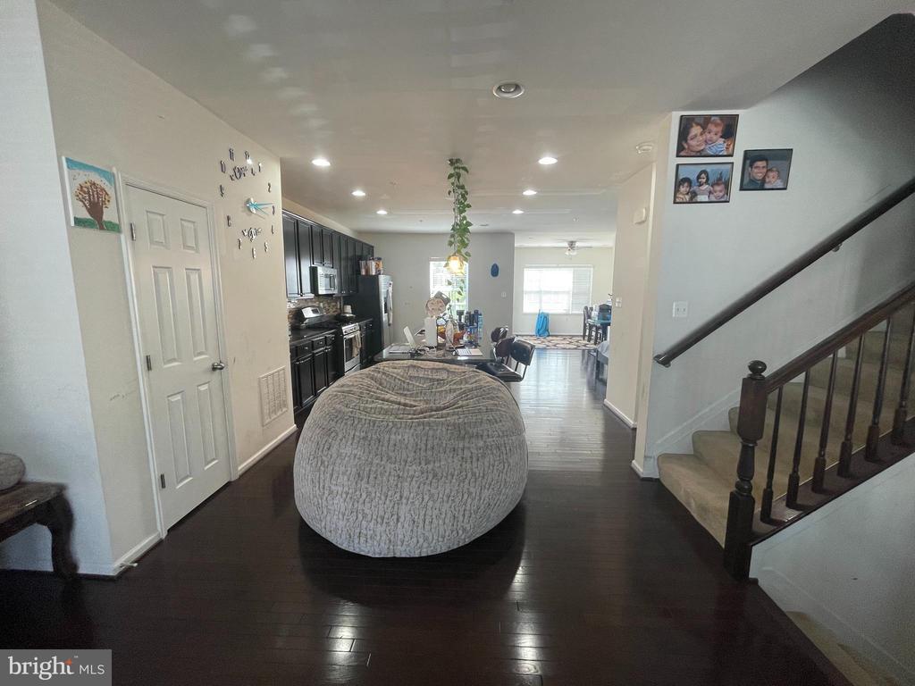 Primary Photo - 7883 River Rock Way