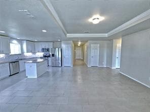 Foto del edificio - 704 Rivers Creek Ln