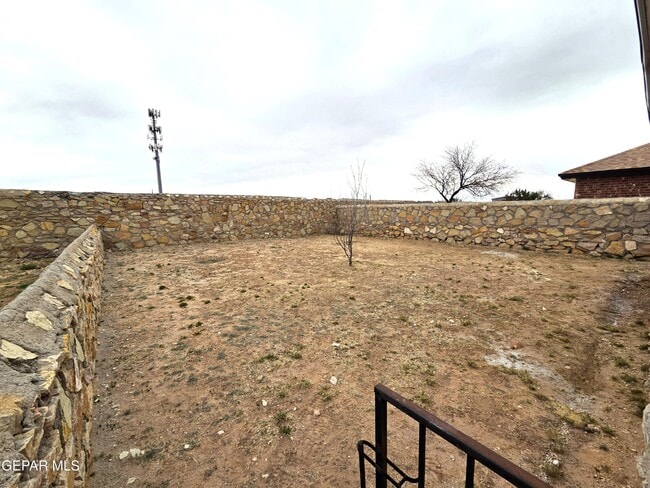 Building Photo - 3856 Tierra Alamo Dr