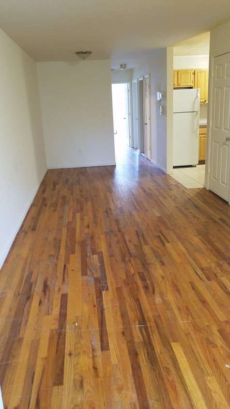 Foto principal - 50-58 48th St