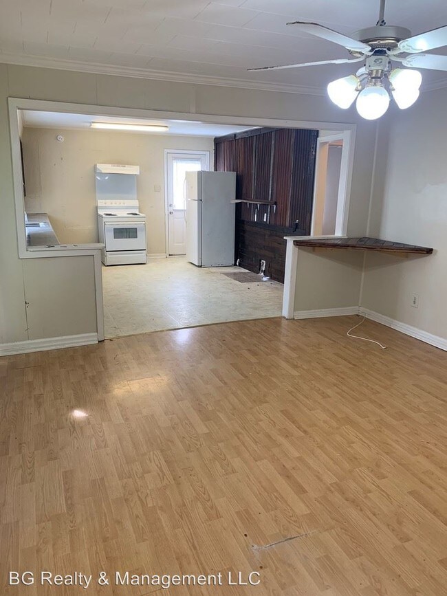 Foto del edificio - 2 br, 1 bath House - 3100 W Gloria Switch