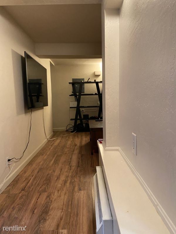 Building Photo - 1 br, 1 bath House - 96 Farragut Ave